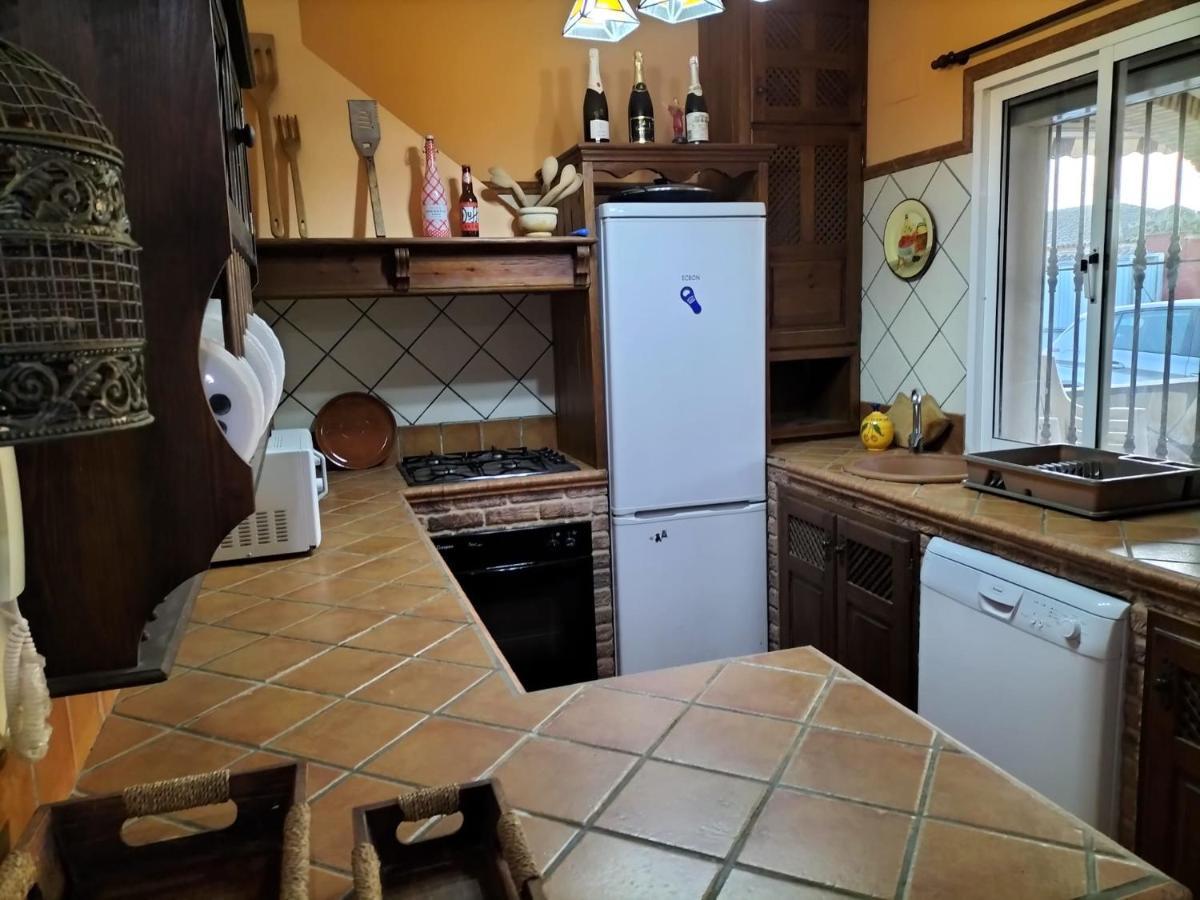 Villa Mari Chiclana de la Frontera Bagian luar foto